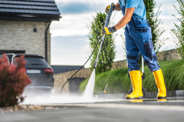 Best Dumpster Area Cleaning  in Wyandanch, NY
